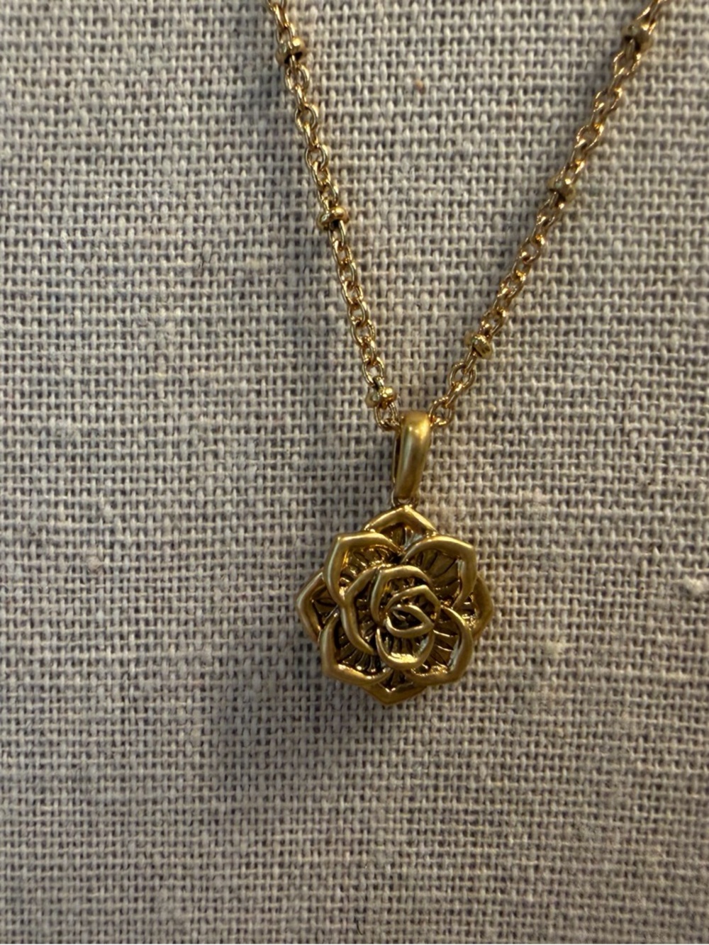 Yellow Rose Kendra Scott Ansel Pendant Necklace